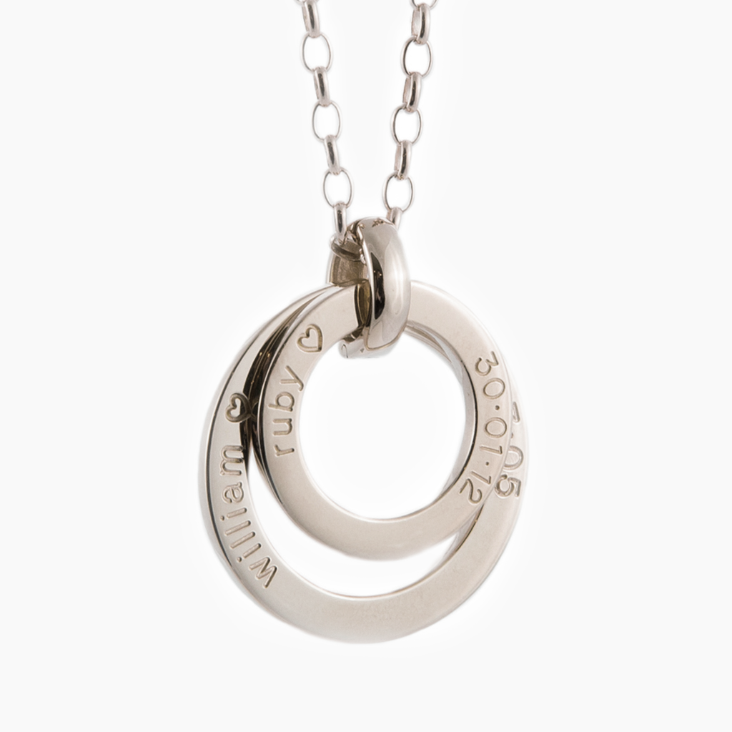 White gold engraved loop and chain